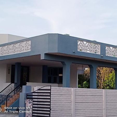 Madura Homestay - Gorgeous Home With 2Bhk 5 Minutes From Nh44 Madurai Ngoại thất bức ảnh